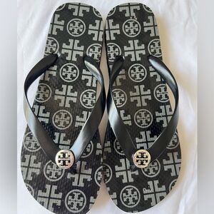 Tory Burch Black Printed Flip flops